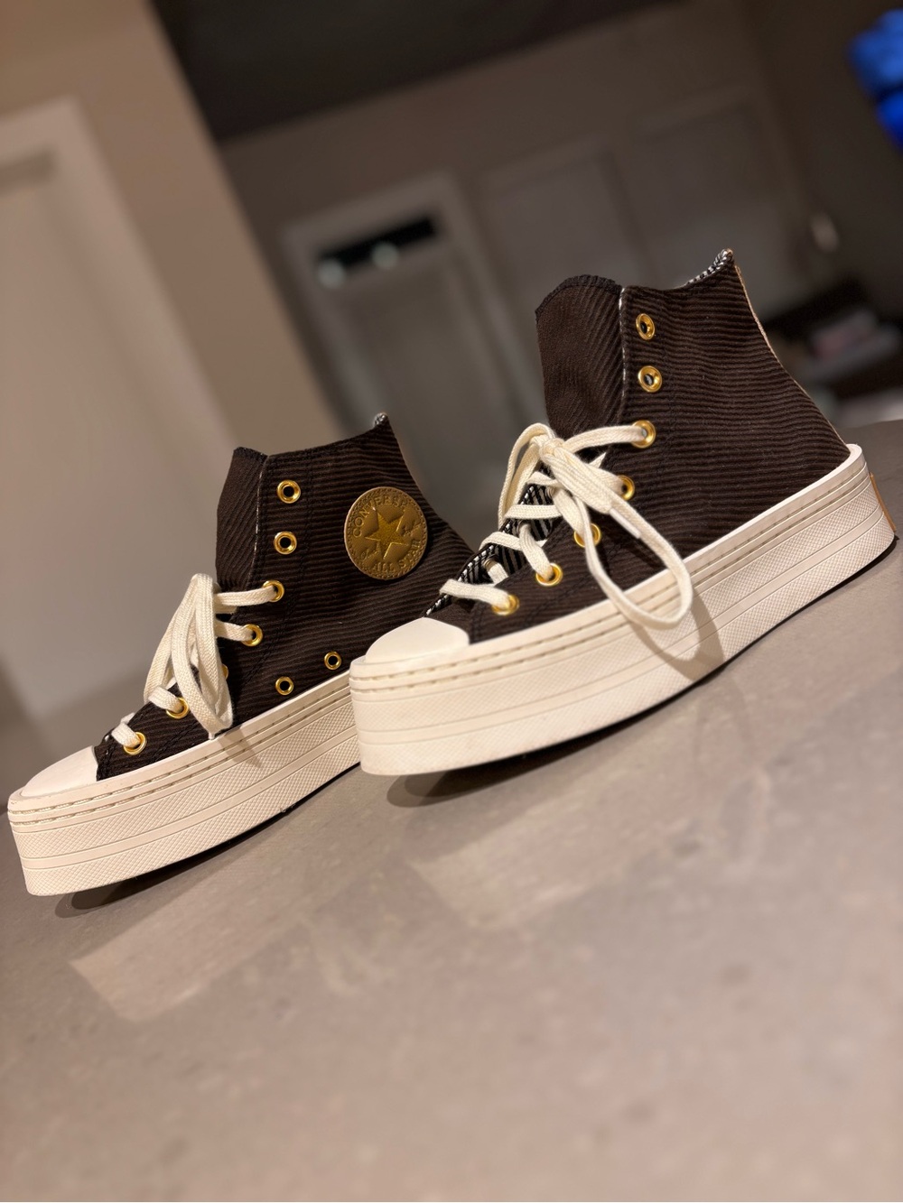 Converse Platform High-Top Sneakers in Brown and Cream - Picture 5 of 12